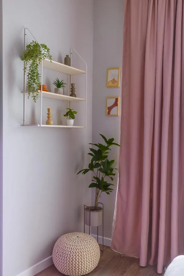 The Pink Paradise Batumi Apartment